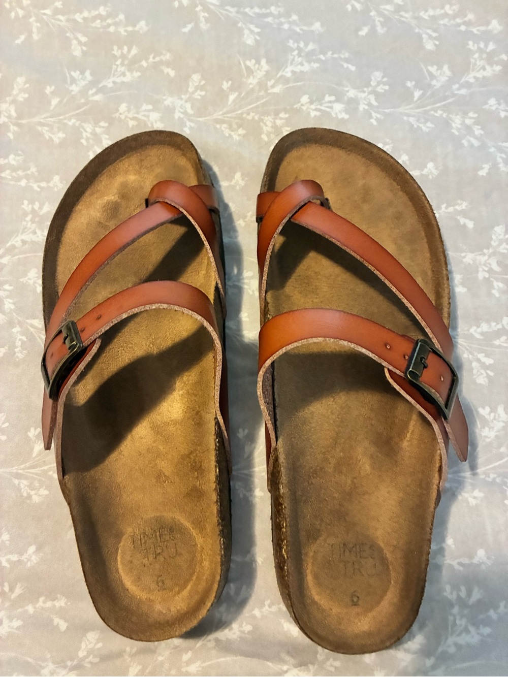 Brown Leather likeDouble-Strap Buckle Sandals